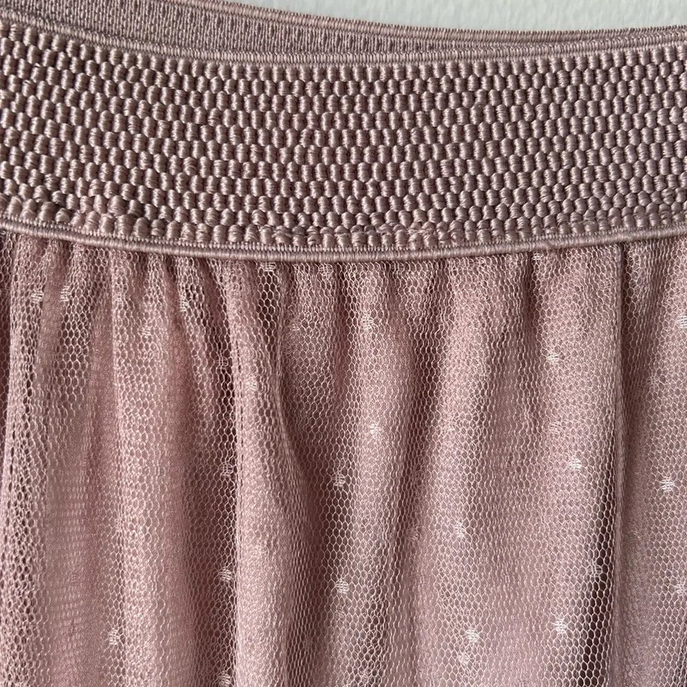 BY ANTHROPOLOGIE Serena Dusty Blush Tiered Tulle Maxi Skirt Size Small - Picture 6 of 11